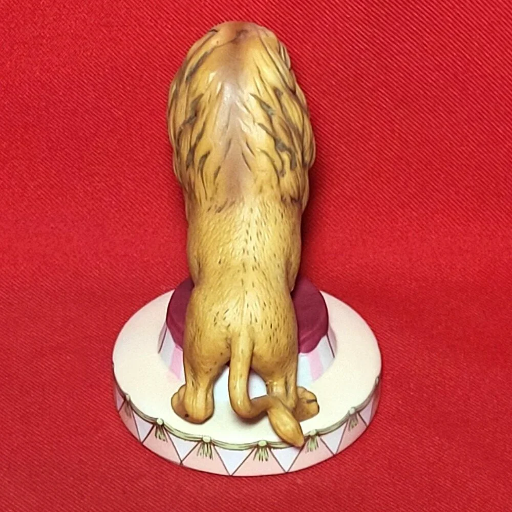 Circus Royale Ceramic Lion Figurine 1983